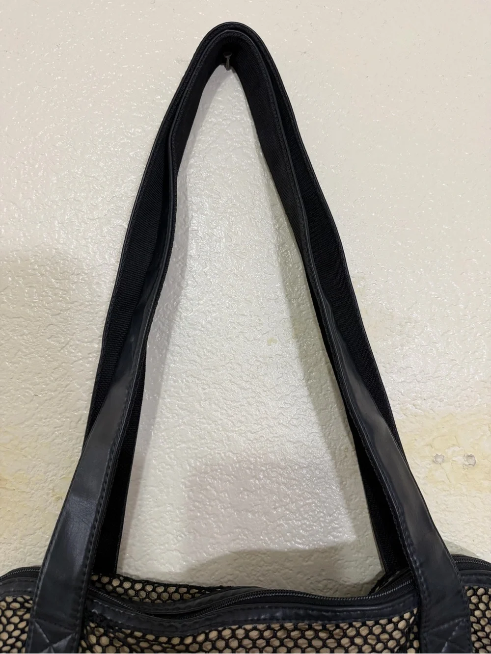 Hobo International Black Mesh Shoulder Bag Wanderlust Boho Travel Rome Milan